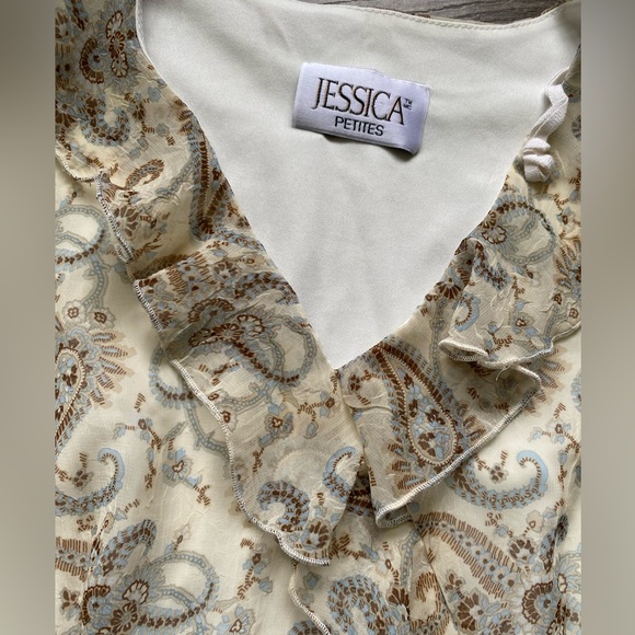 Vintage Jessica patterned cream colour Ruffled midi dress with v neck cap sleeve - Picture 4 of 11